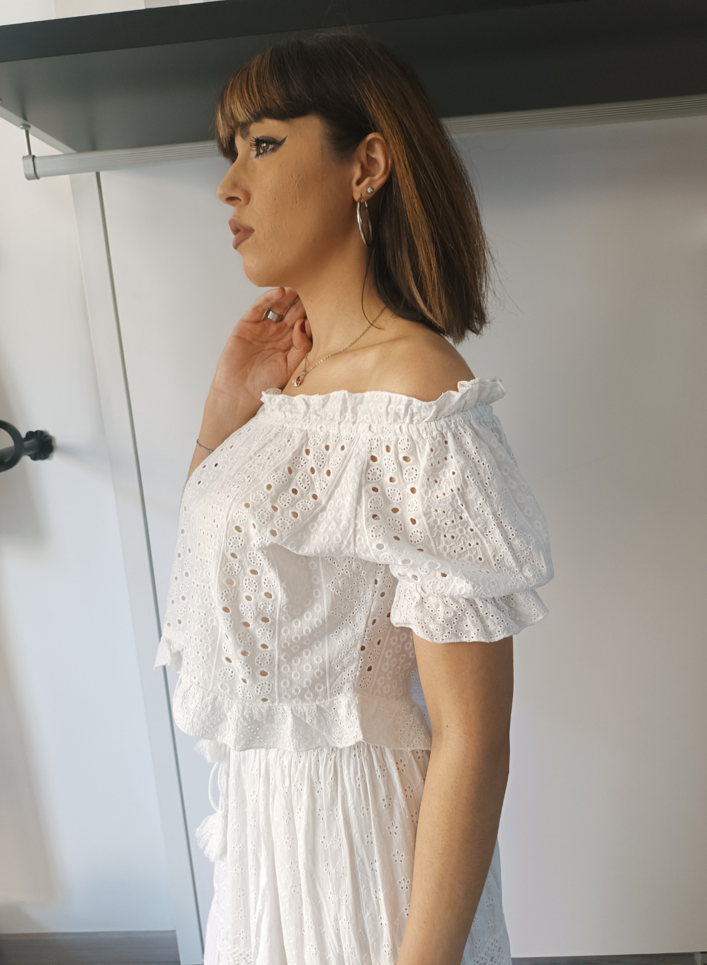 Maglia crop bianca sangallo