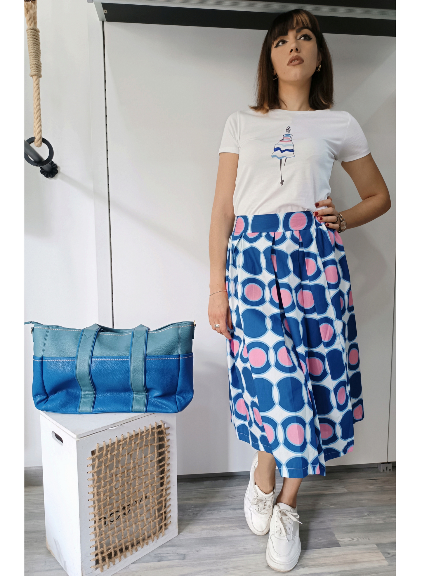 Gonna in fantasia geometrica