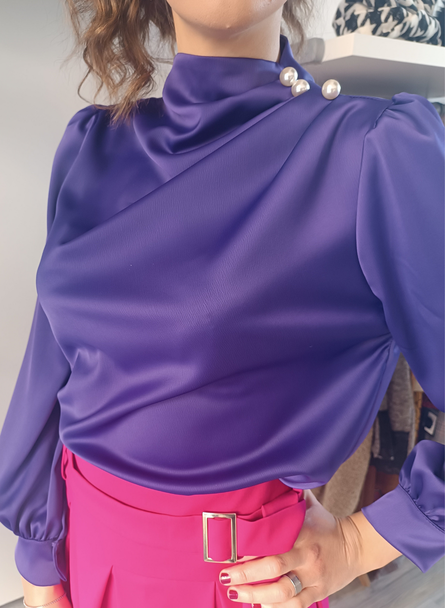 Blusa viola in satin