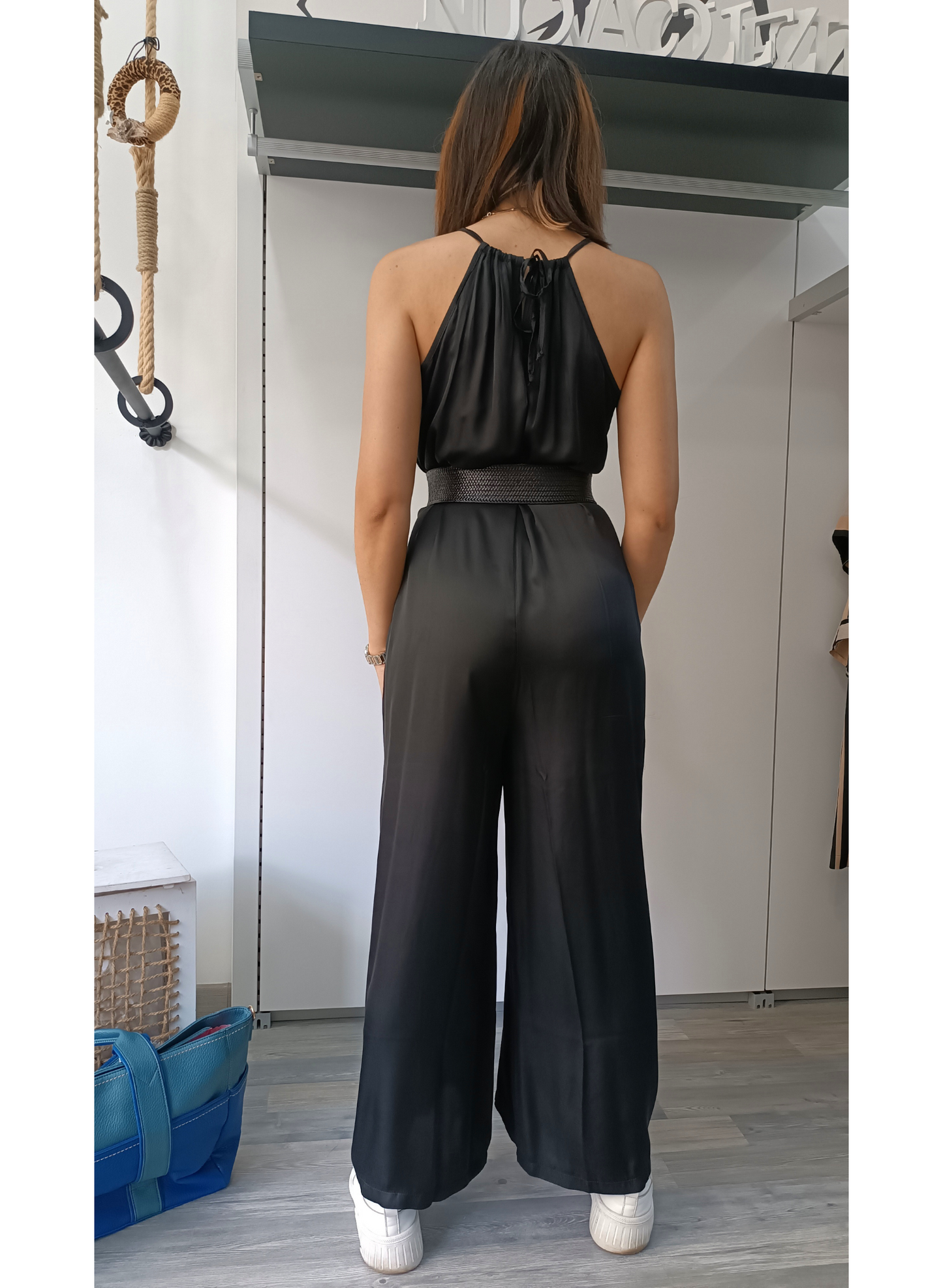 Tuta nera in satin "Karakorum"