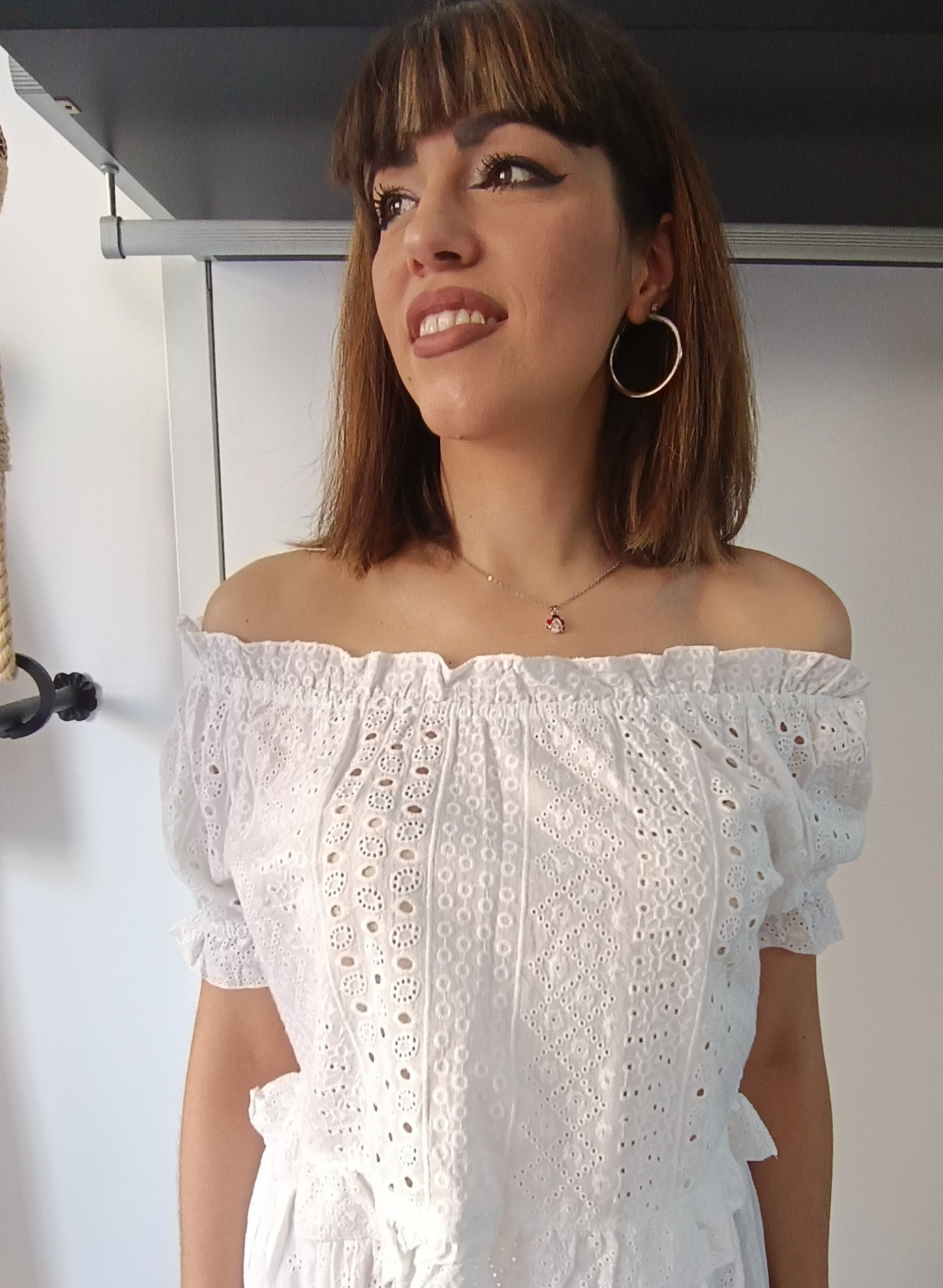 Maglia crop bianca sangallo