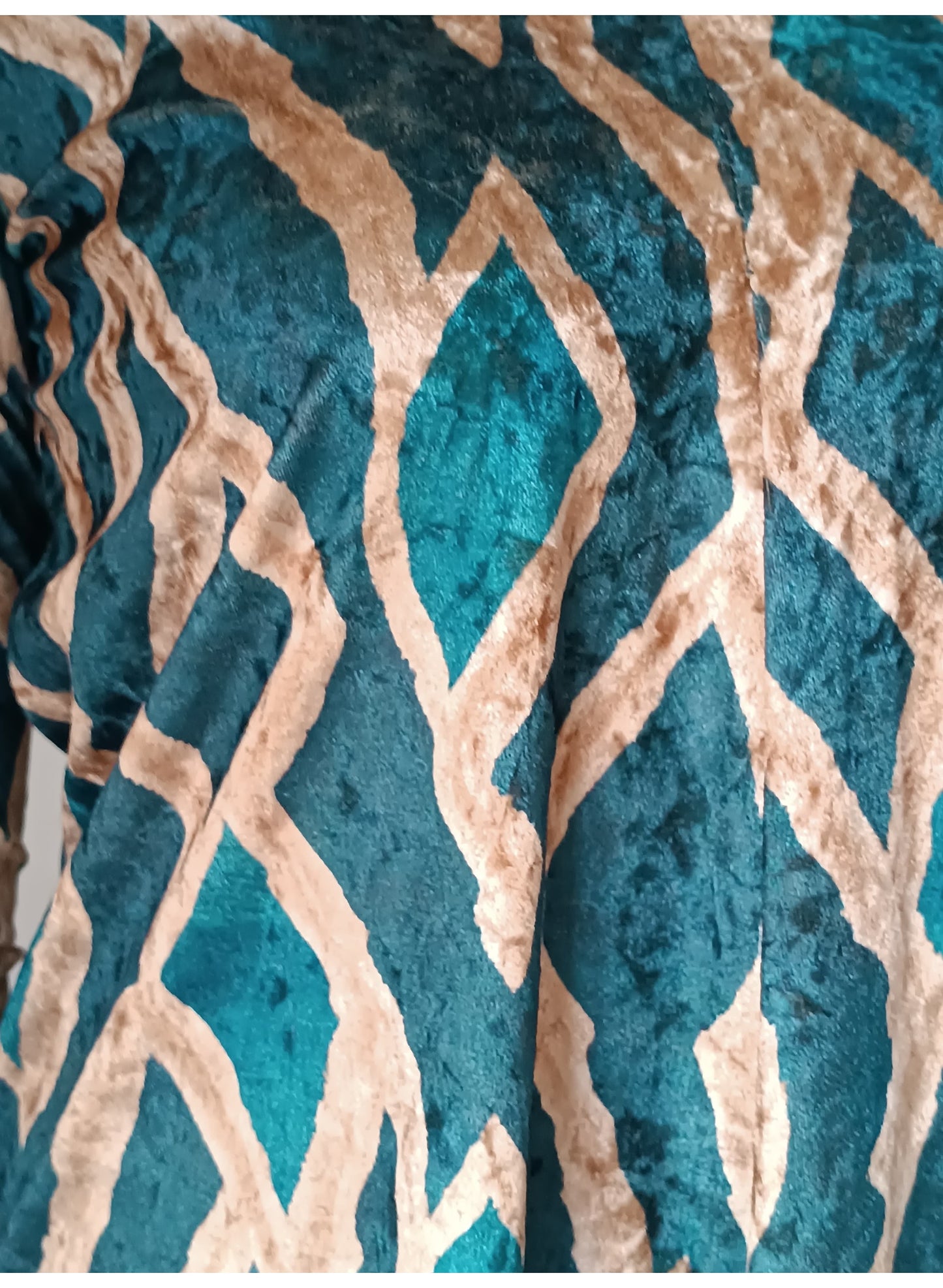 Blusa in ciniglia ottanio e beige