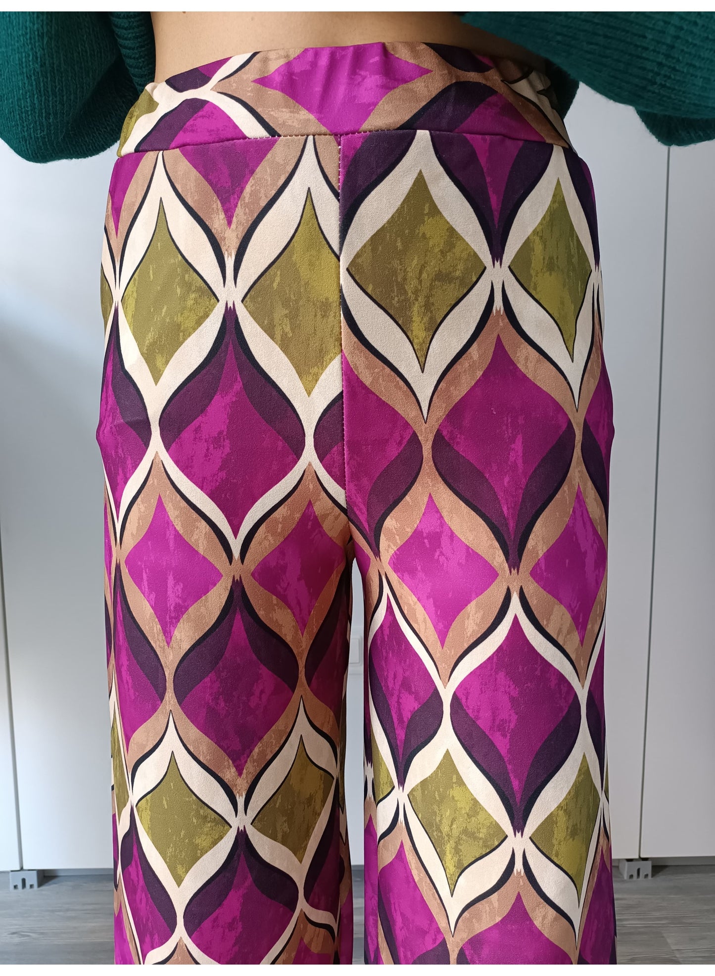 Pantaloni fantasia astratta