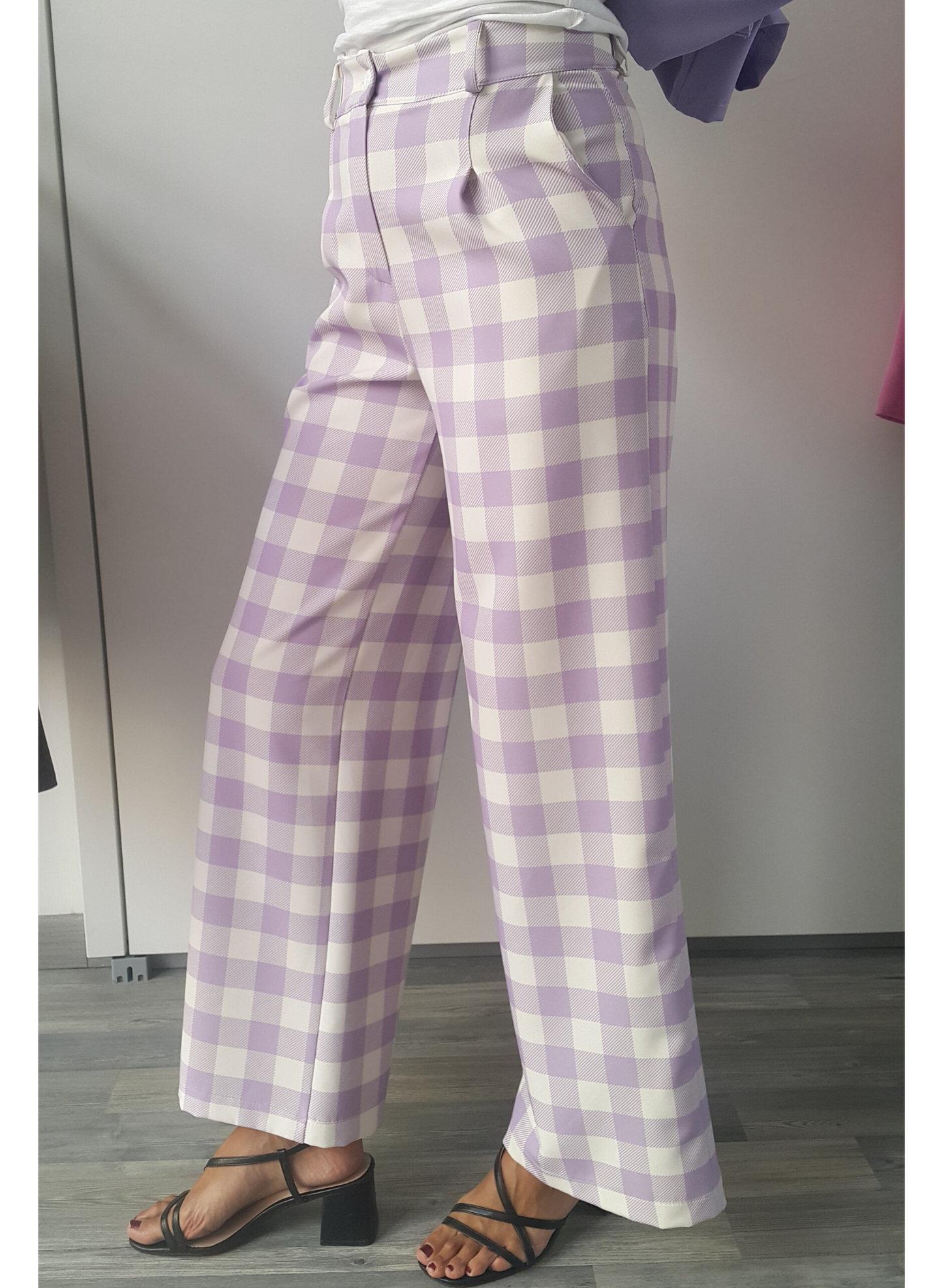 Pantaloni quadrettati glicine/bianchi