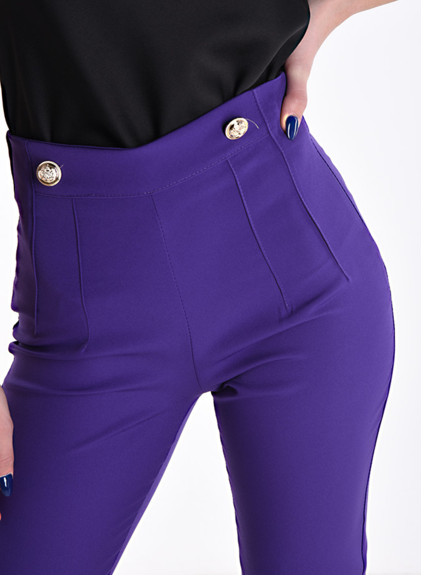 Pantaloni slim fit viola