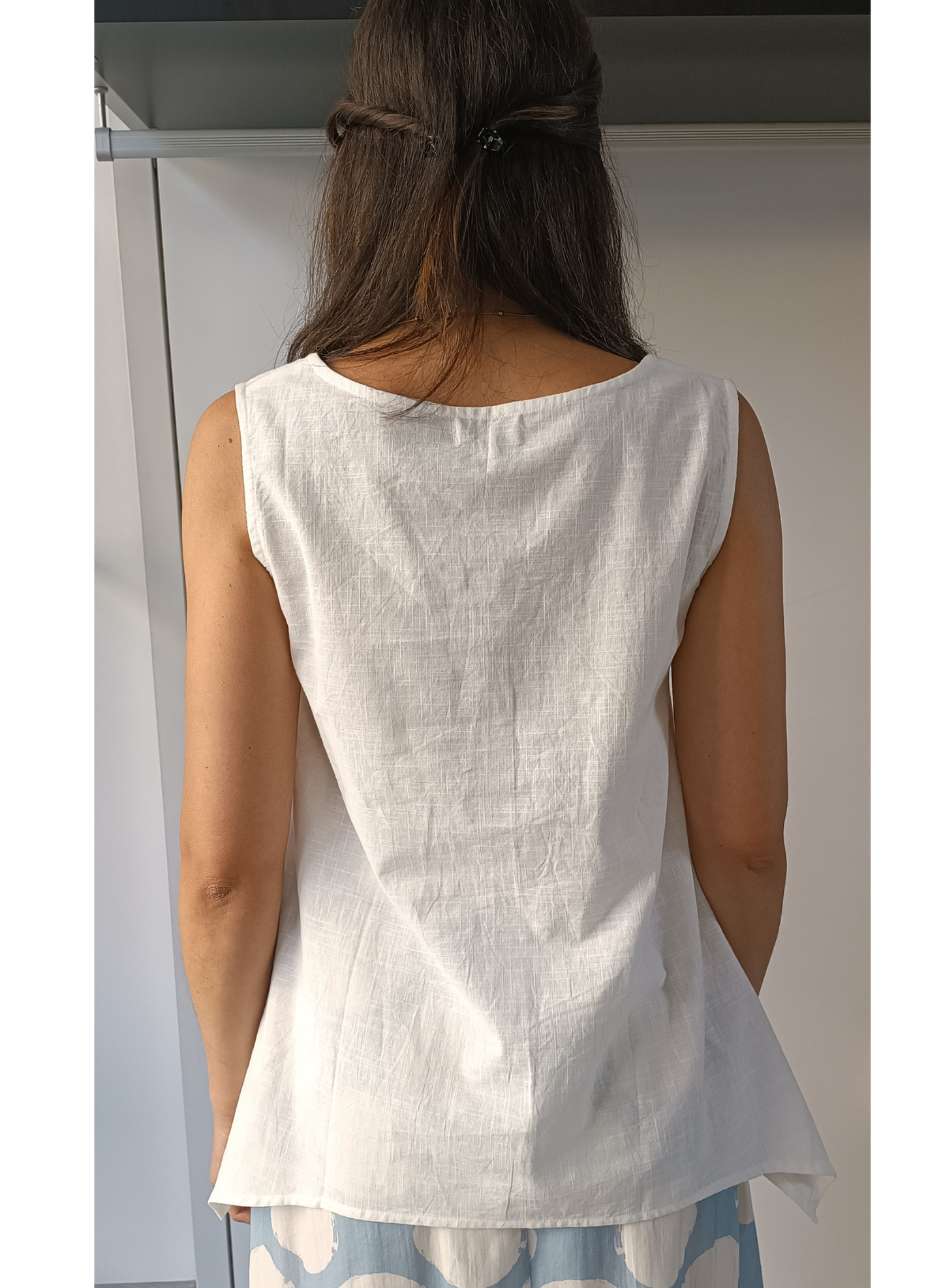 Top asimmetrico bianco