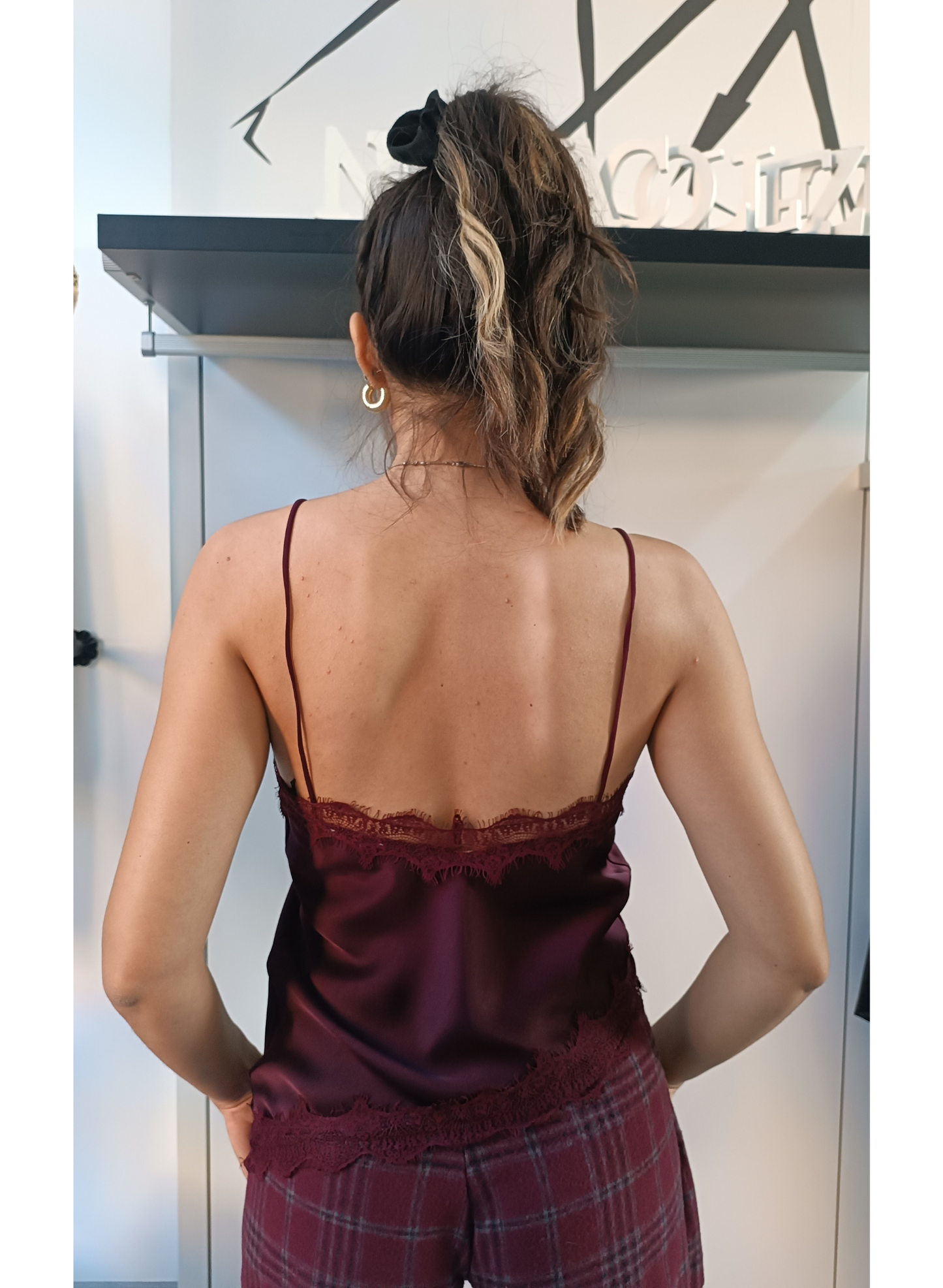 Top lingerie colore burgundy