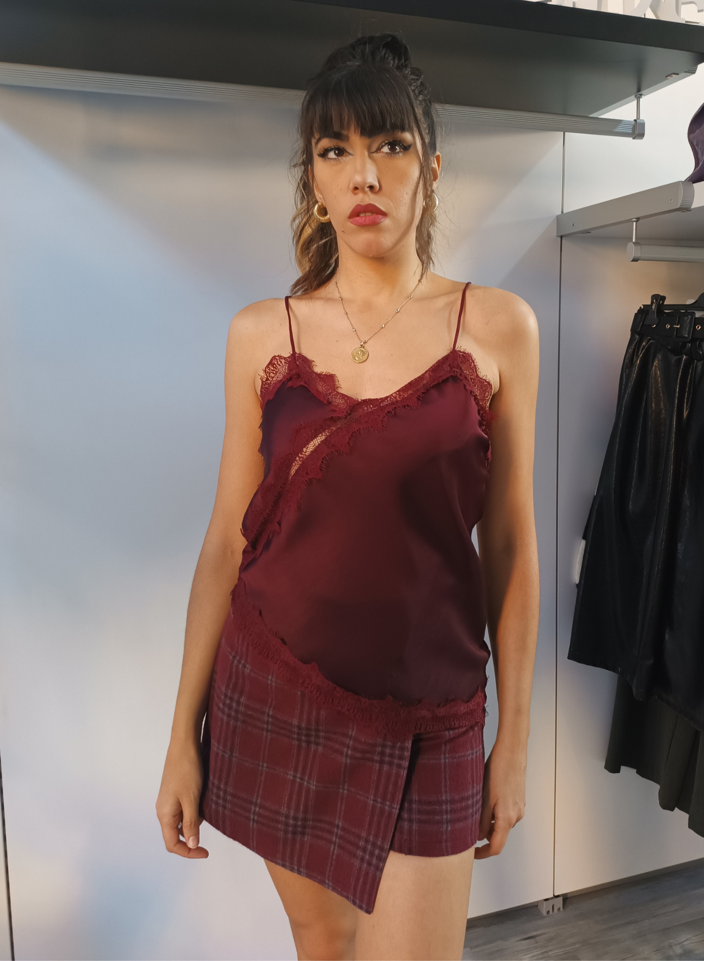 Top lingerie colore burgundy