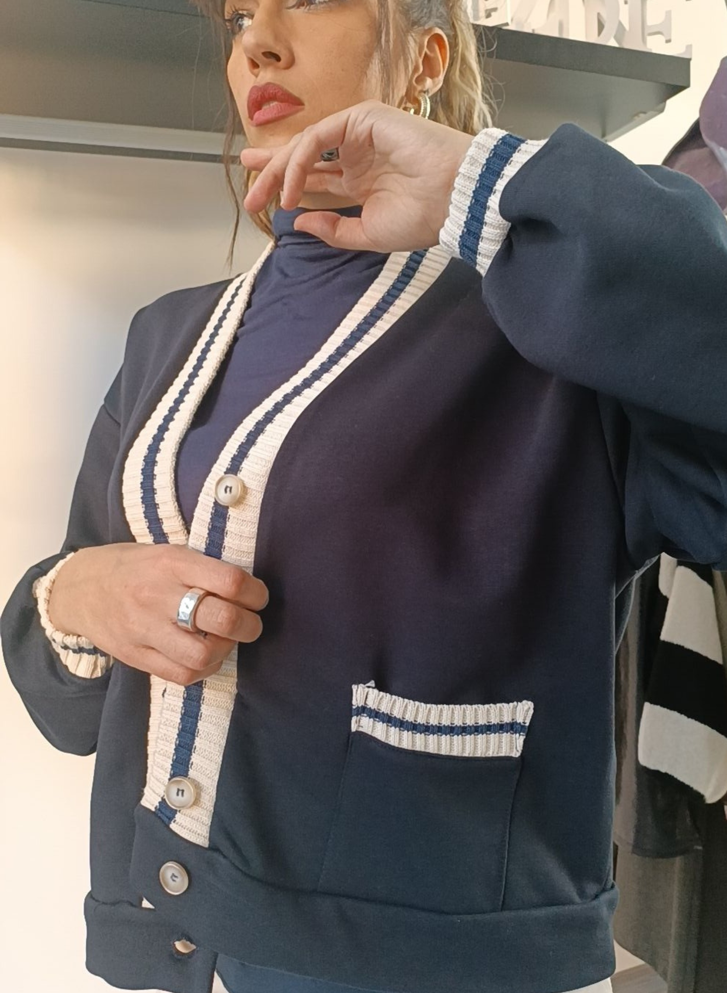 Cardigan modello College