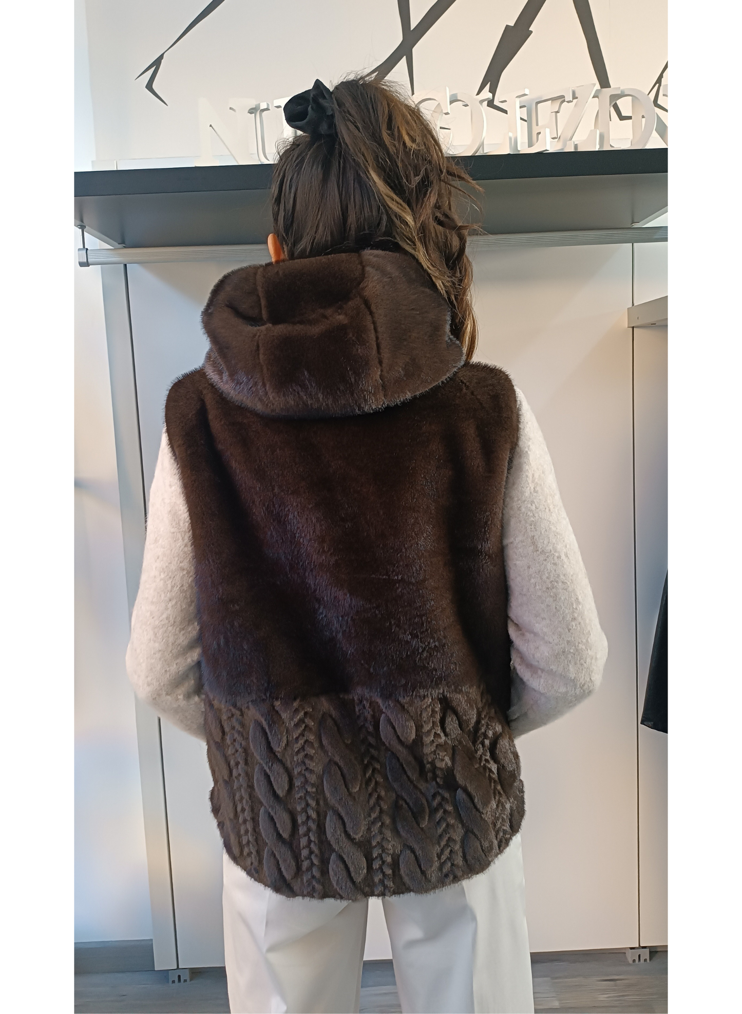 Smanicato ecopelliccia