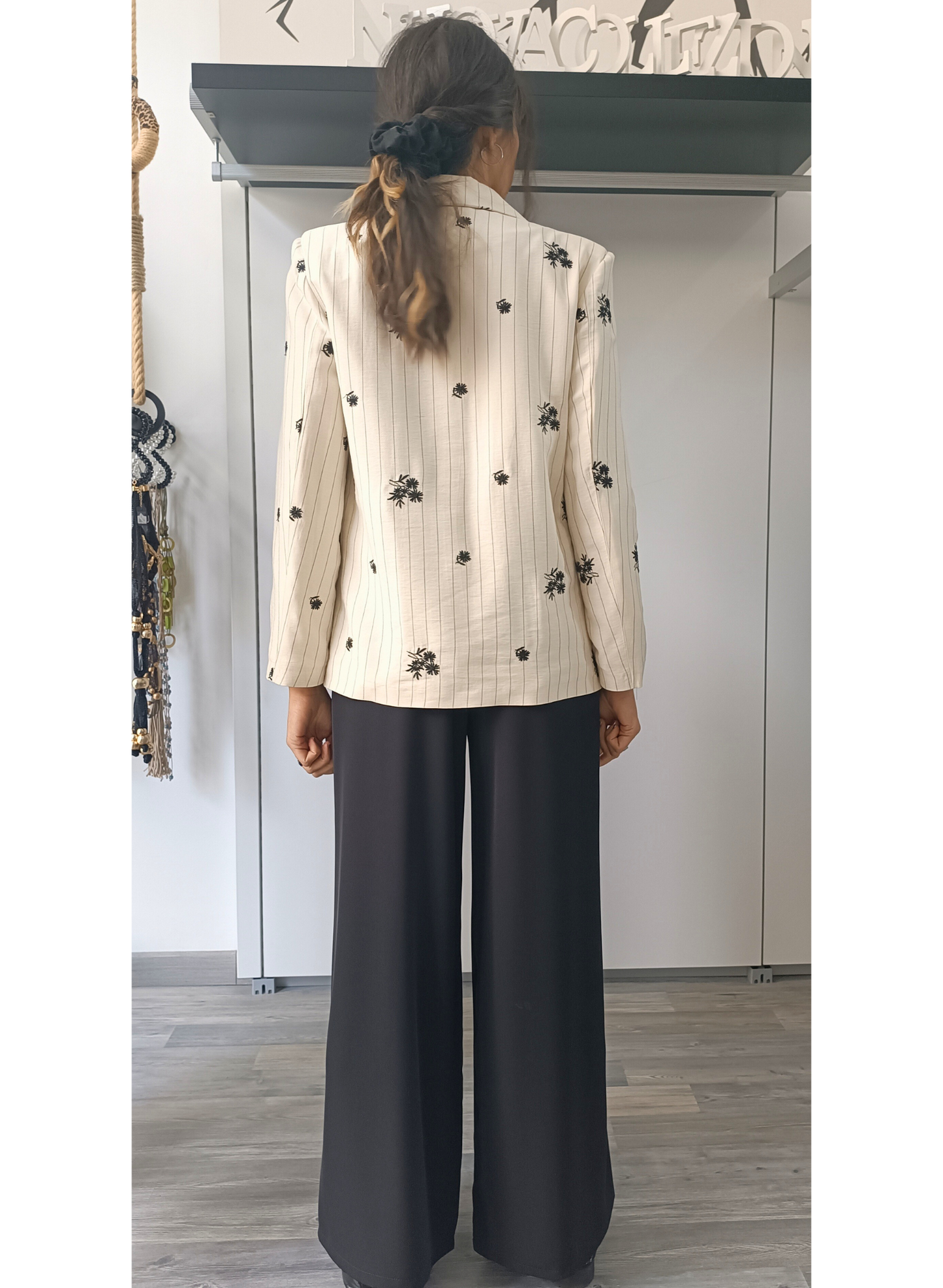 Giacca oversize gessato panna