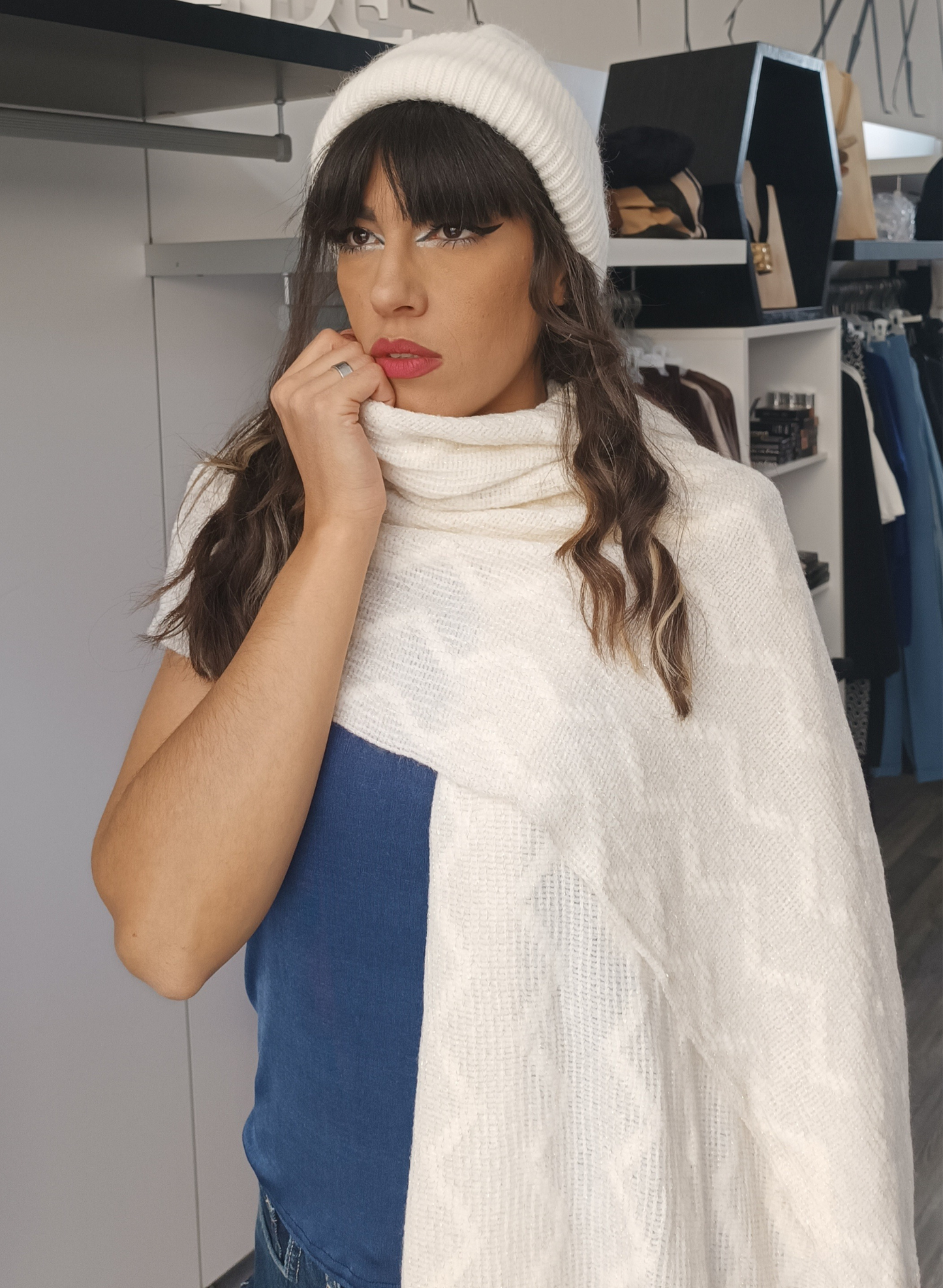 Sciarpa bianca frange