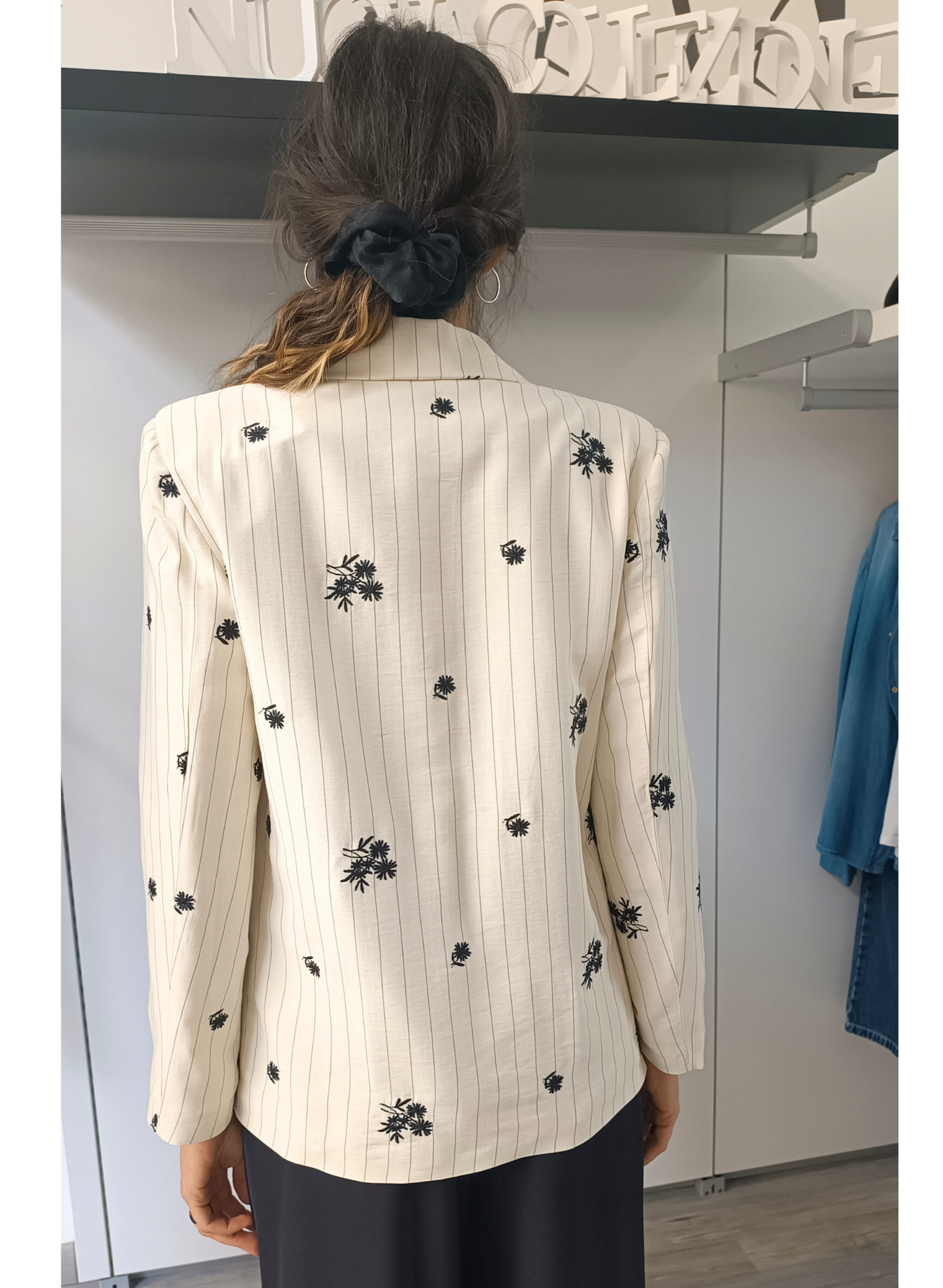 Giacca oversize gessato panna