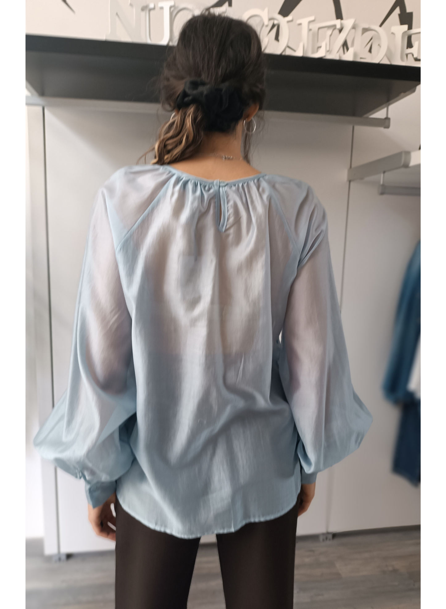 Blusa azzurra