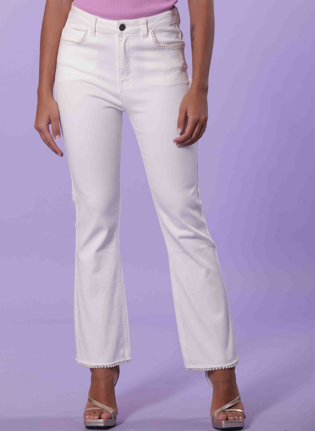 Jeans cropped bianchi con perle