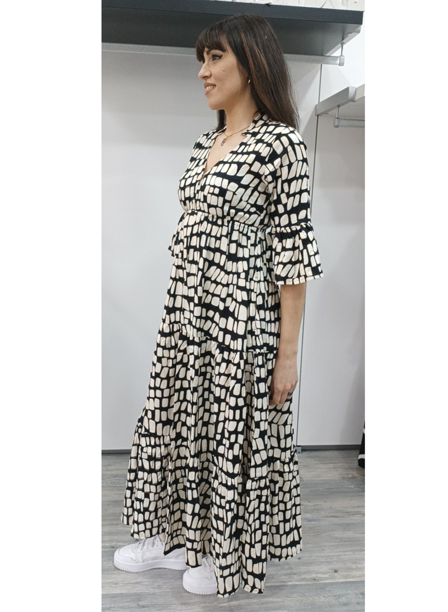 Abito lungo bianco e nero