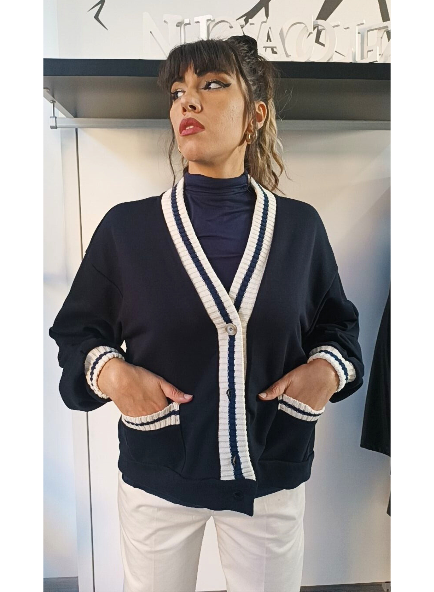 Cardigan modello College