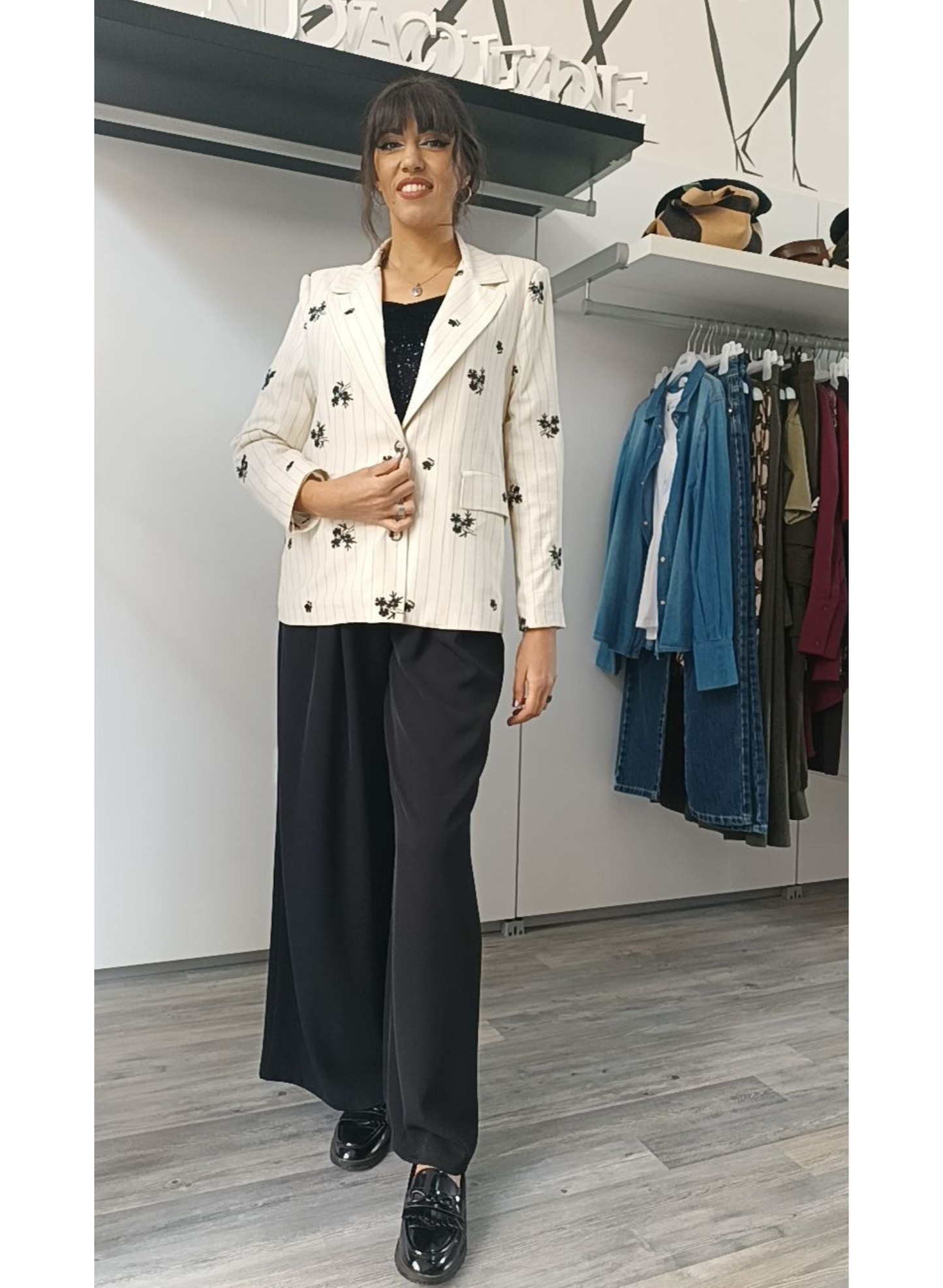 Giacca oversize gessato panna