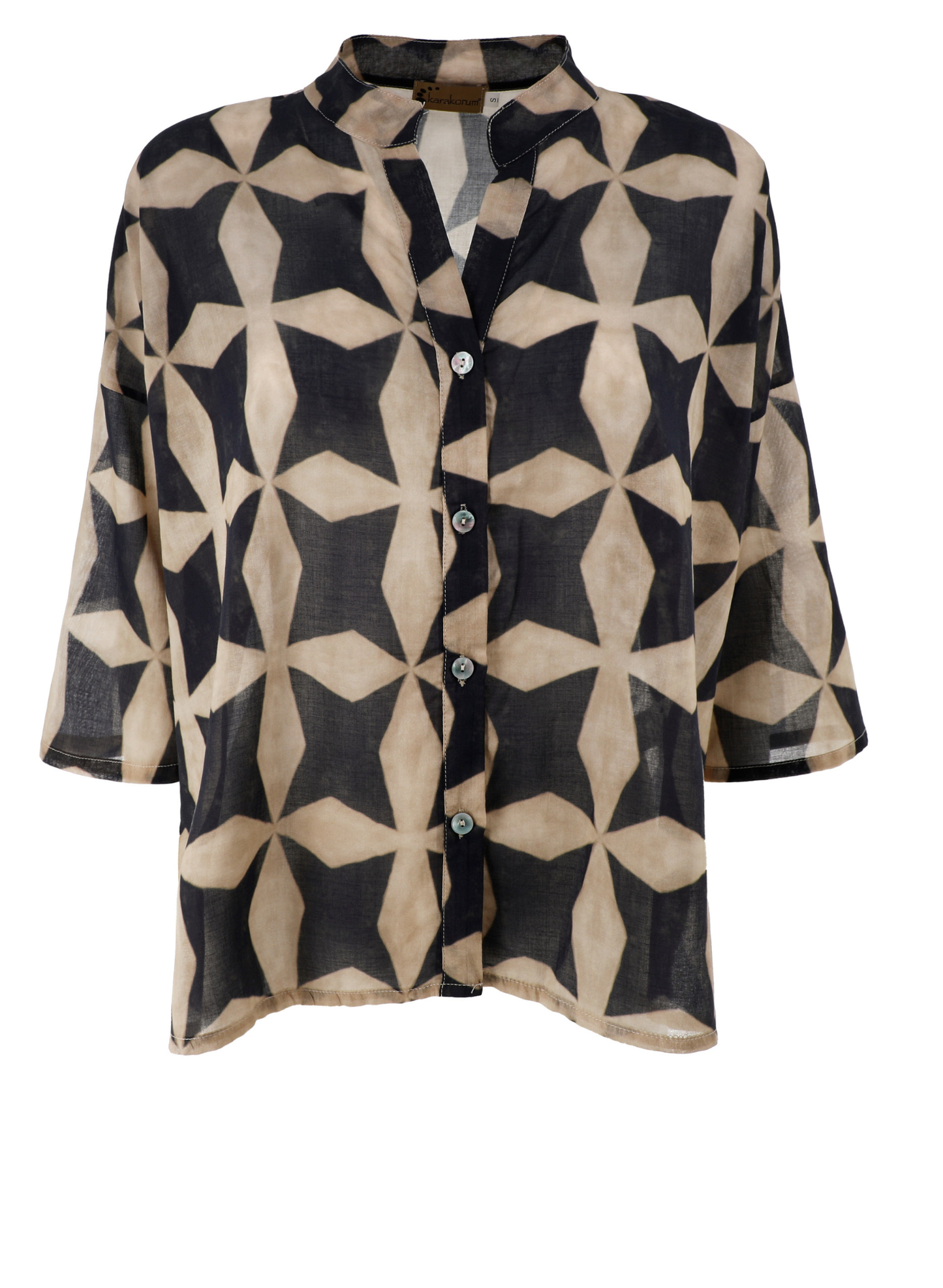 Camicia in fantasia astratta