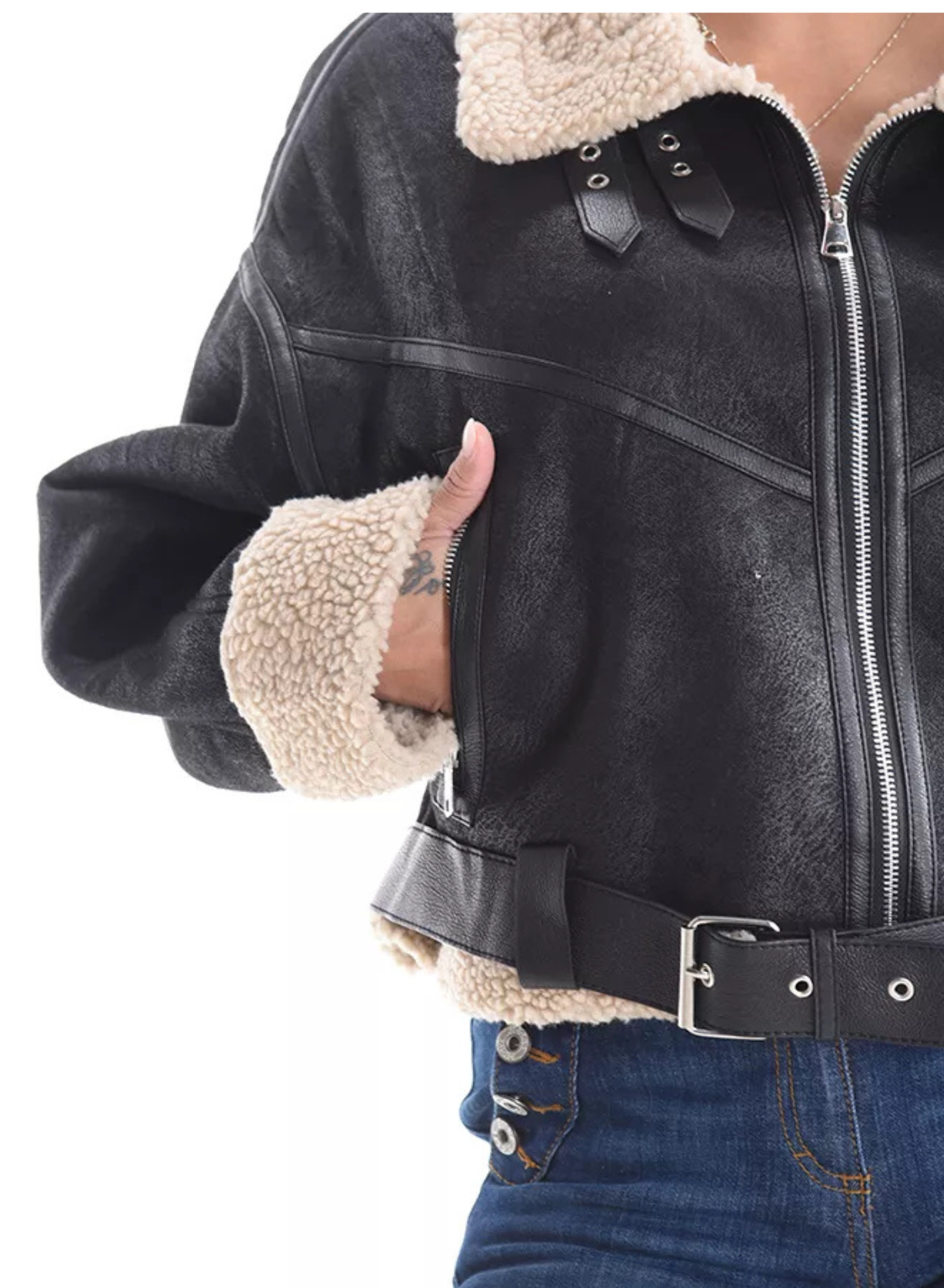 Giubbotto nero effetto montone