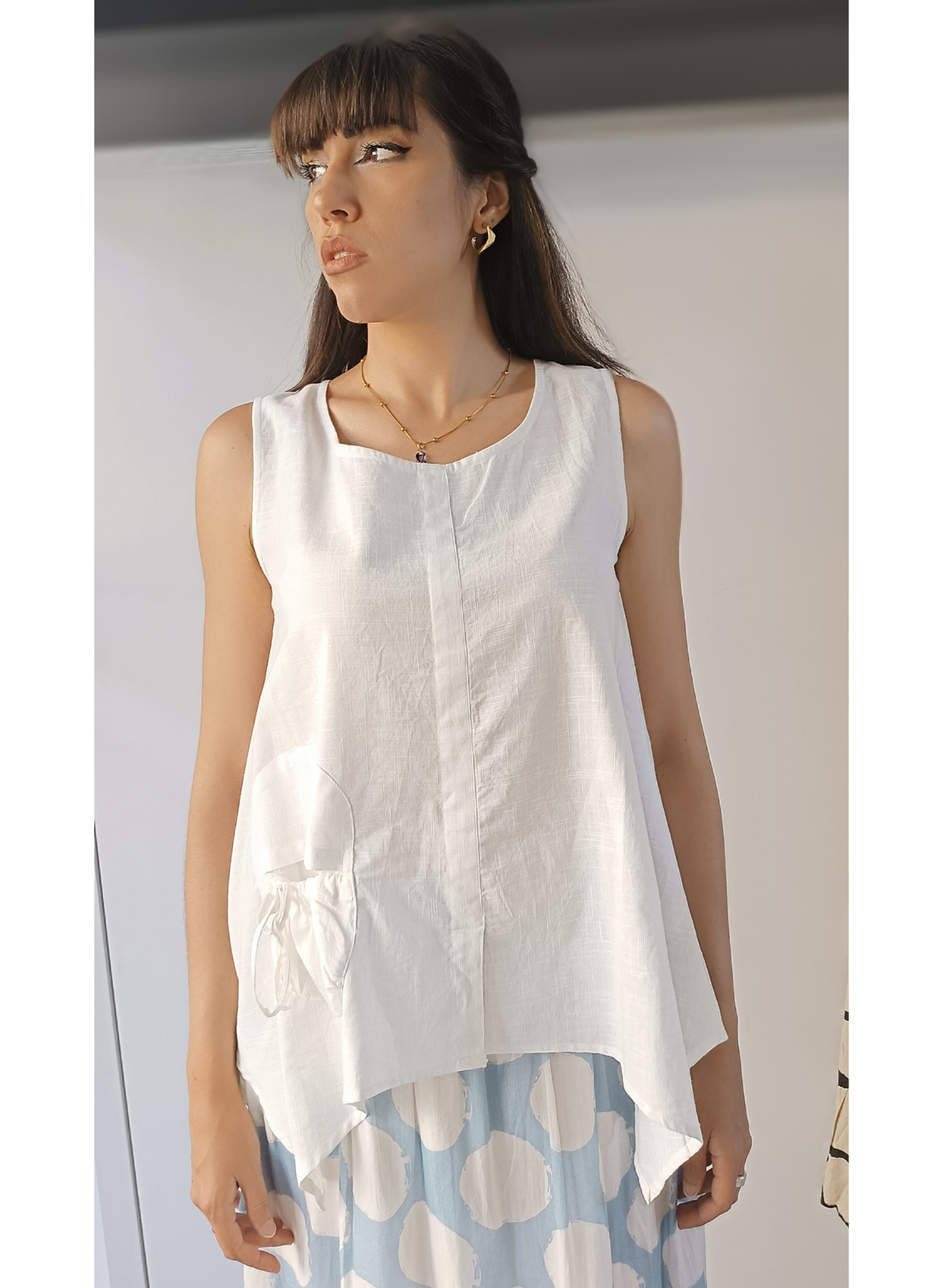 Top asimmetrico bianco