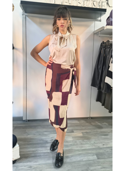 Top satin colore avorio