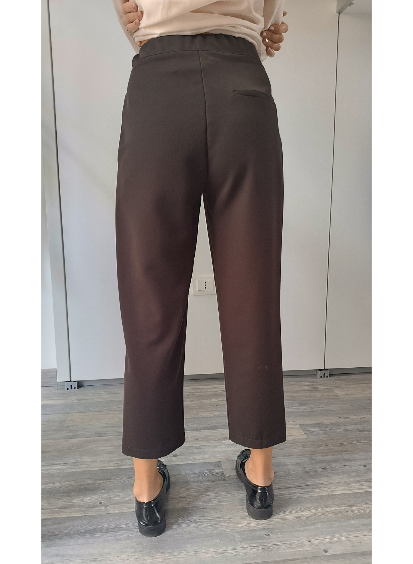 Pantaloni in colore testa di moro