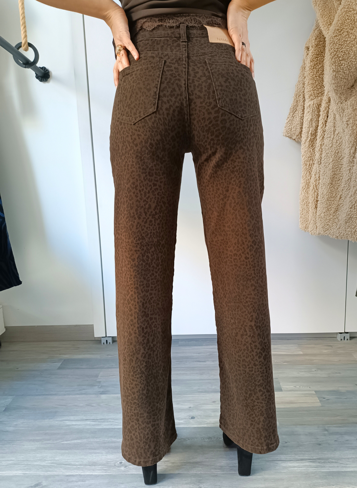 Pantaloni stampati animalier